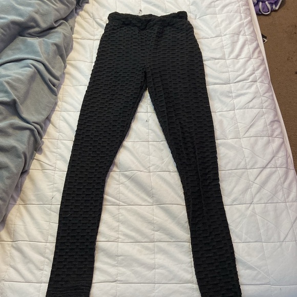 Selling clothes/shoes - Picture 8 of 15